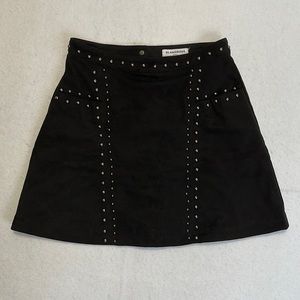 Studded black polyester skirt